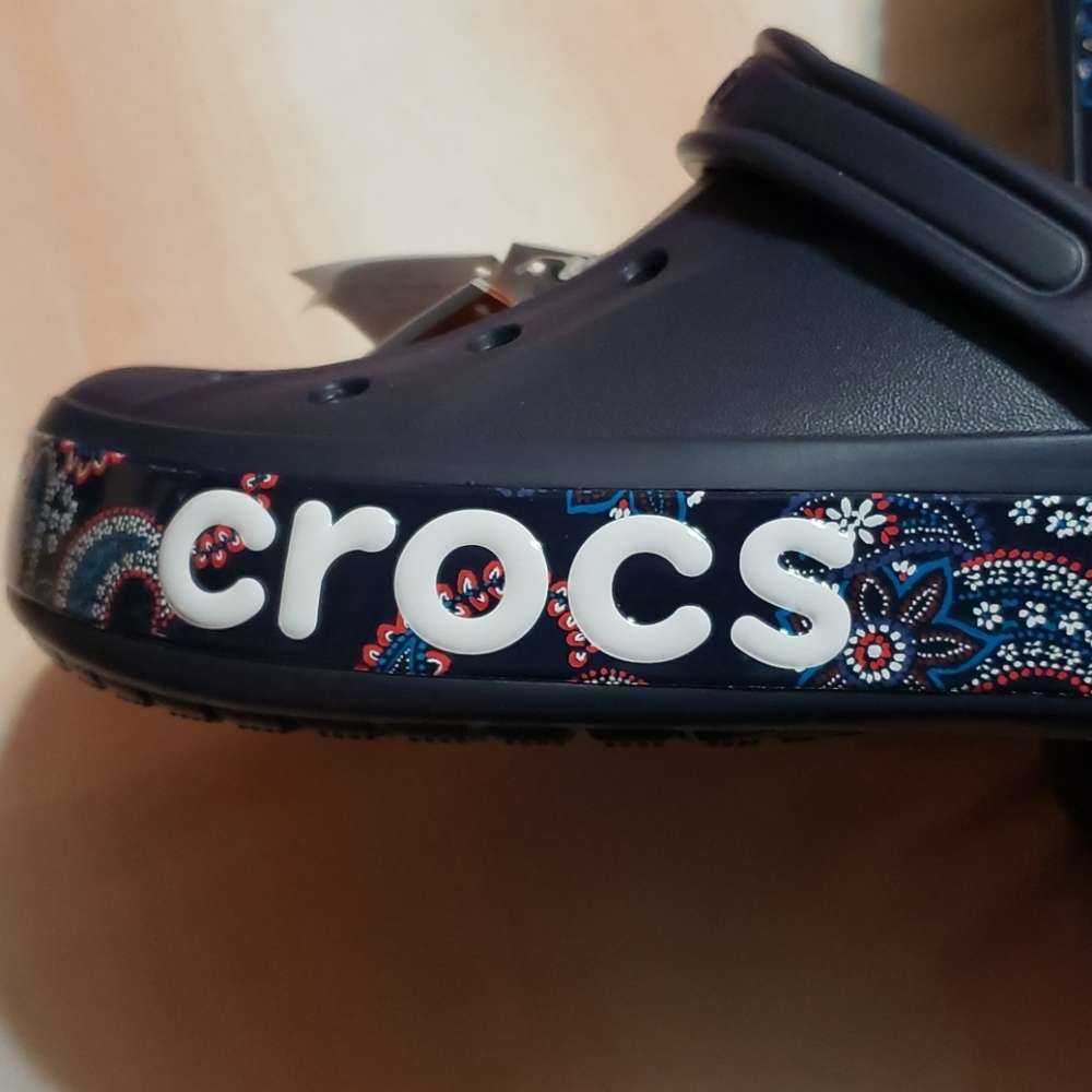 Crocs - Picture 3 of 3